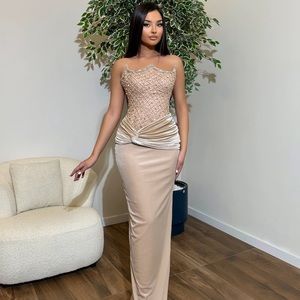 Minna Fashion Lyra Floor-Length Velvet
Dress with Handcrafted Beading